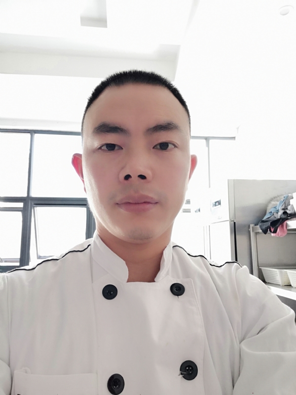 剑客段狼的第一张照片--石林闪婚服务中心